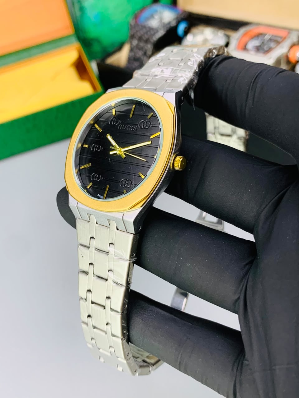 GUCCI 38mm Tow Tone